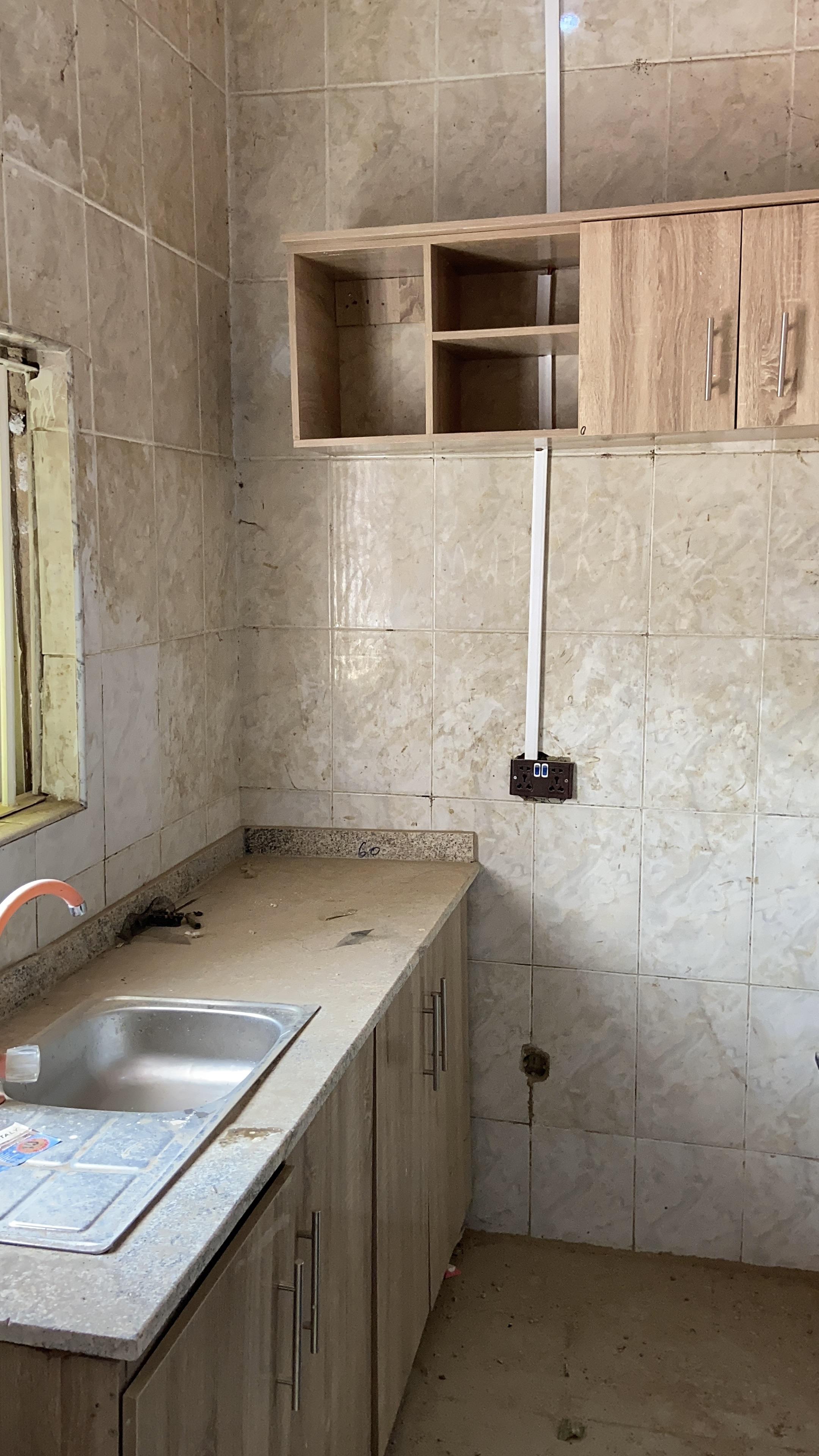 1 bedroom flat (Unit 2)